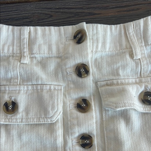 FOREVER 21     Cream A-line Mini Skirt with Cargo Style - Picture 5 of 8